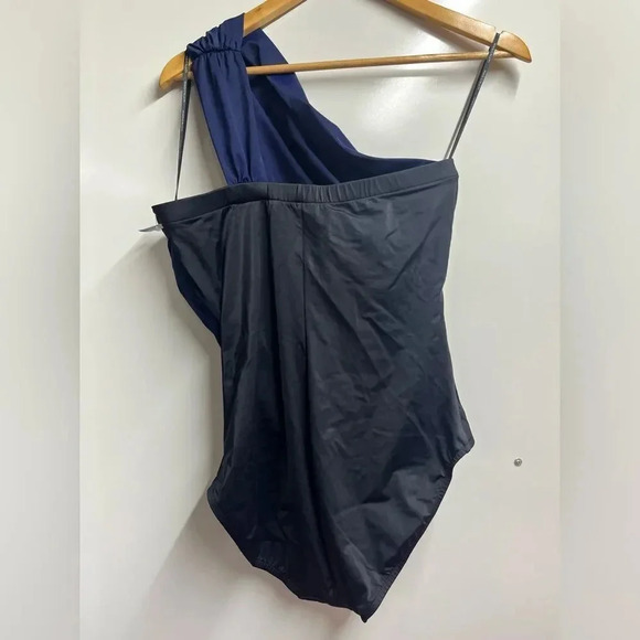 Magicsuit NEW Colorblock Goddess Asymmetrical One Piece Swimsuit Women size 12 - Picture 3 of 8